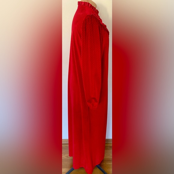 Vintage 60s Velour Robe *Medium* SAY-LU Red Ruffled Pullover Bathrobe - Picture 3 of 6